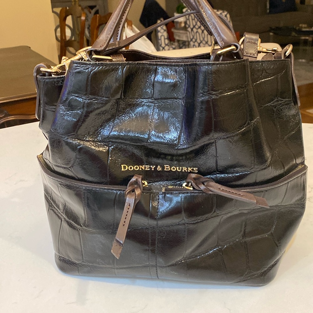 Large Dooney and Bourke Handbag
